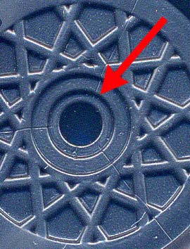 Outer ring on the wheel hub